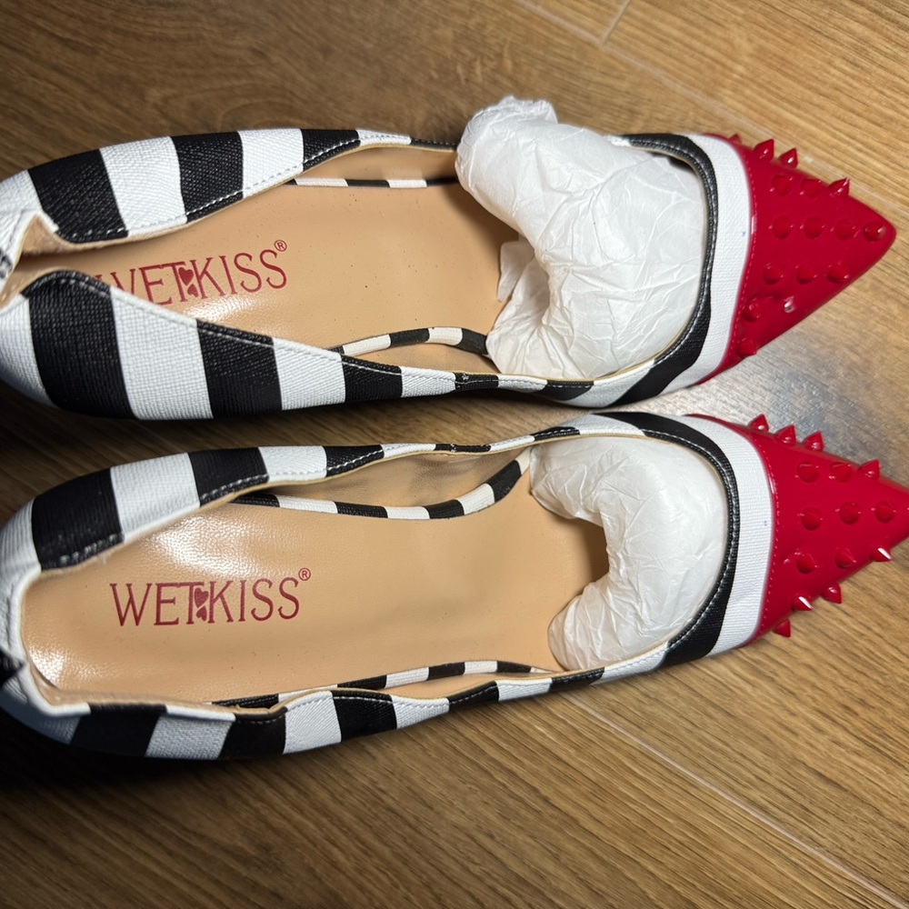 Kiss Women's Striped Flats with Red Studded Tips